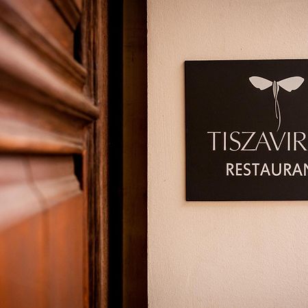 Tiszavirag Szeged Hotel Bagian luar foto