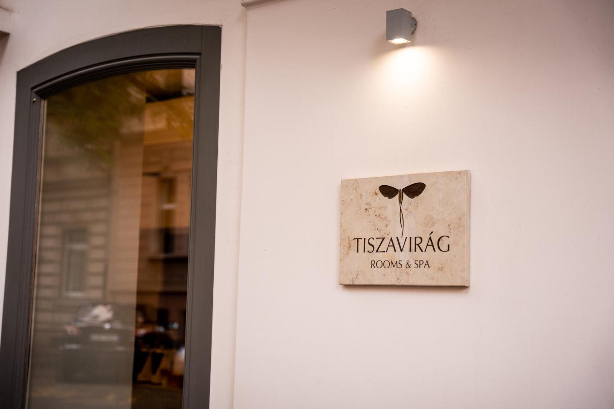 Tiszavirag Szeged Hotel Bagian luar foto